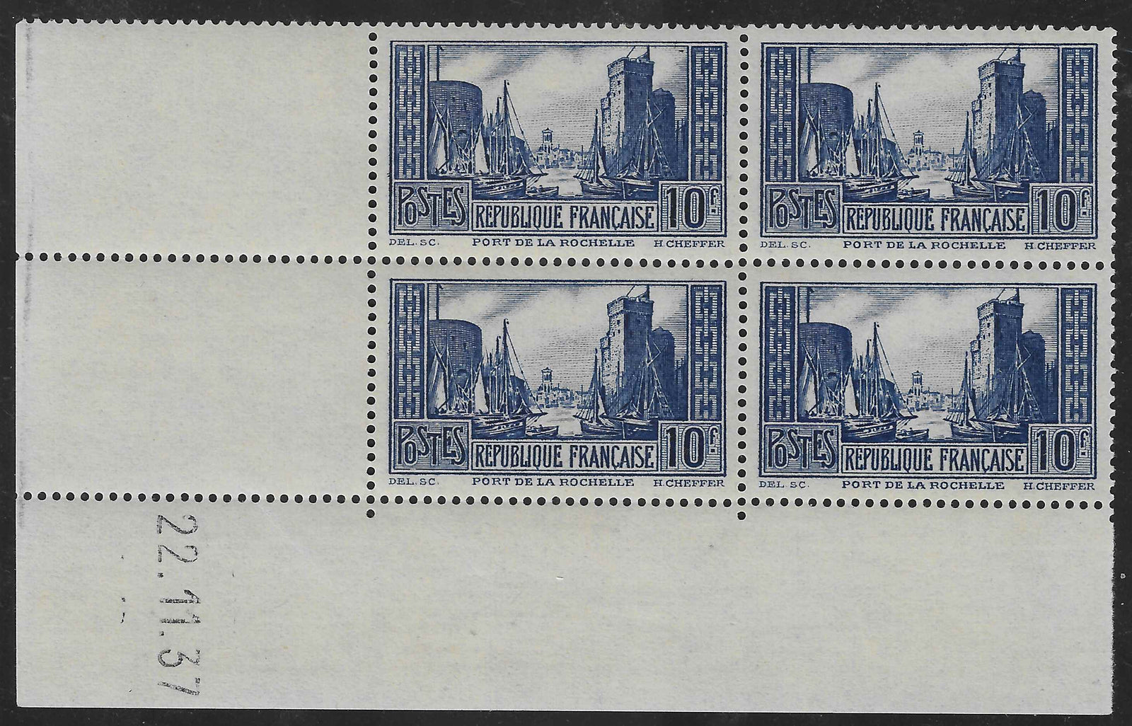 N°YT 261 - La Rochelle - type III - bloc de 4 exemplaires coin daté - neuf** - SUP - signé et avec certificat Calves