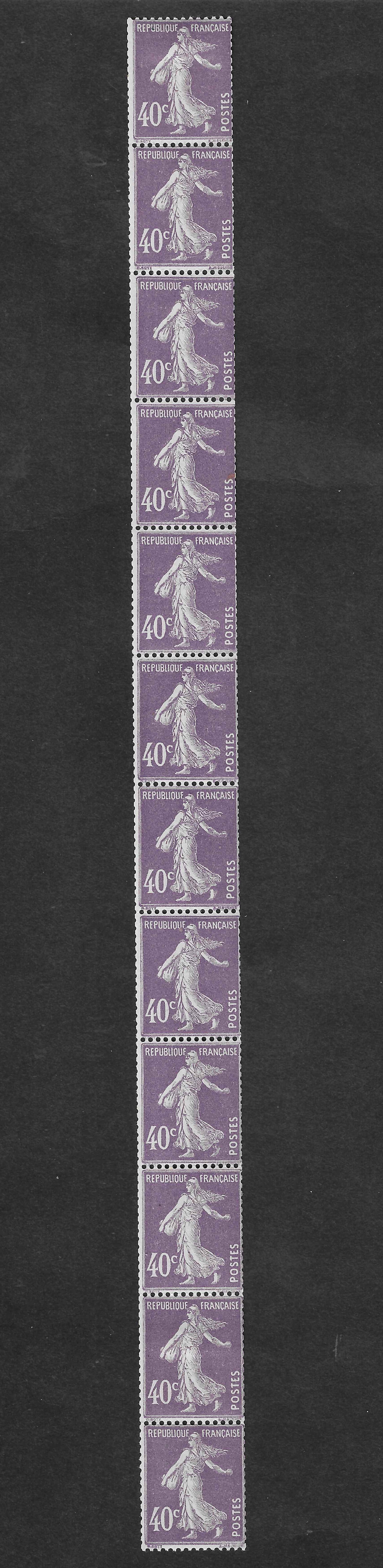 N°YT 236 - issu de roulette - bande verticale de 11 exemplaires - neuve*/** - TB - signée et avec certificat Calves