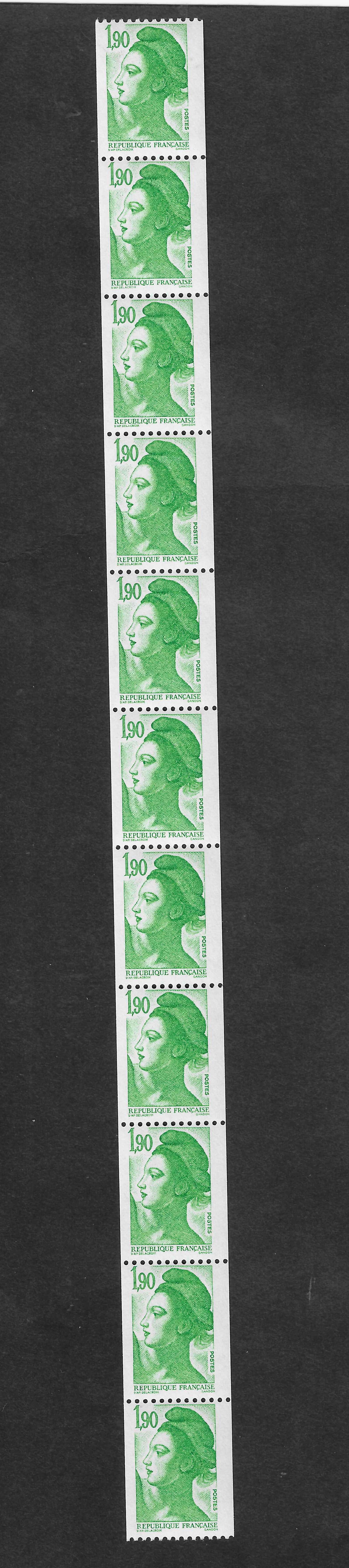 N°Yvert 2426b et 2426c - issus de roulette - bande verticale de 11 exemplaires sans bandes phosphorescentes - neuve** - SUP - signée et avec certificat Calves