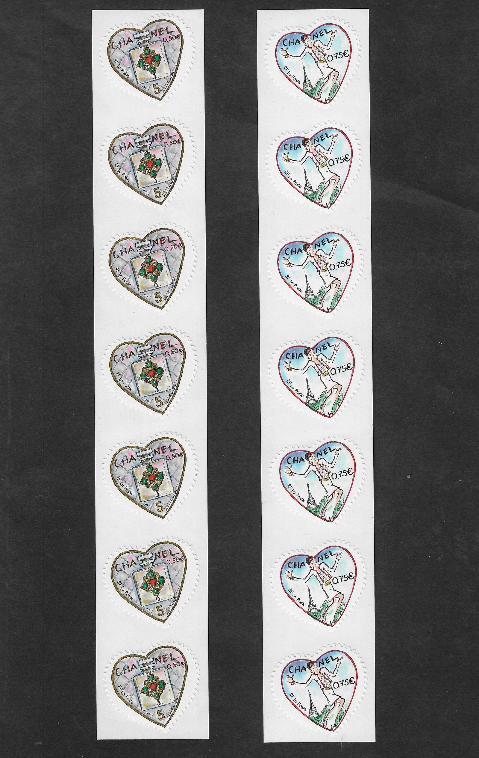 N°Yvert 3632C et 3633C - Chanel - issus de roulette - bandes verticale de 7 exemplaires - neuves** - SUP - signées et avec certificat Calves