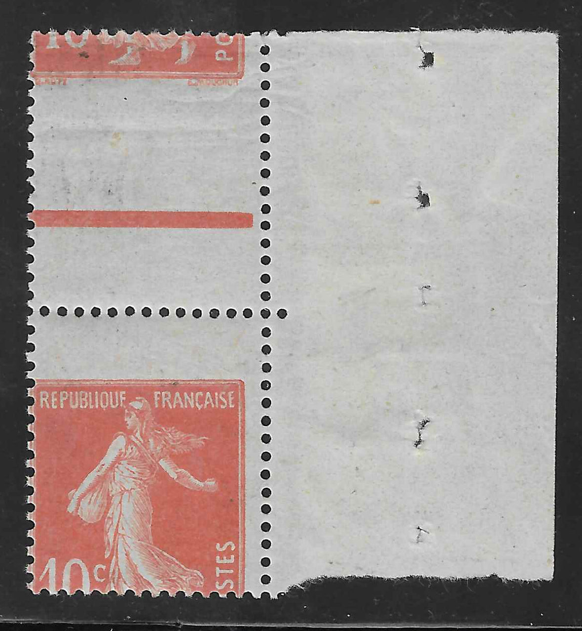 N°YT 138 - paire interpanneau avec variété de piquage à cheval - neuve** - SUP - signée Calves