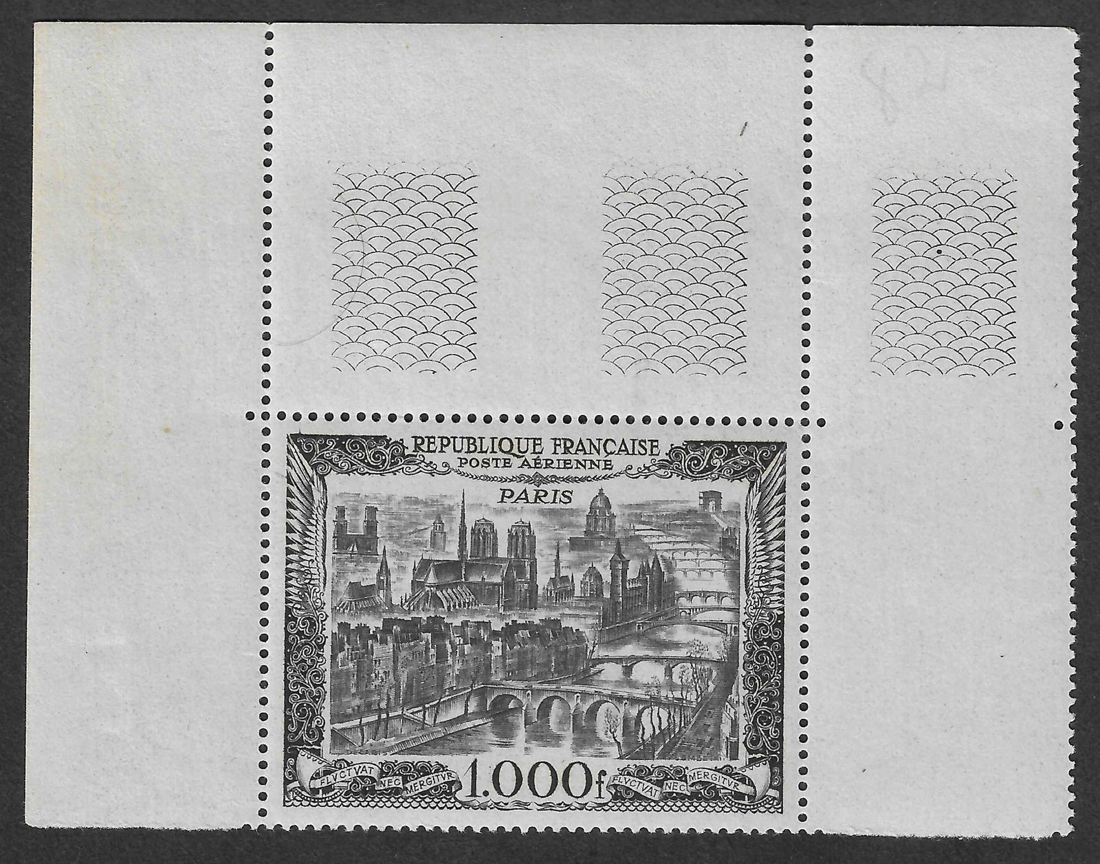 Poste aérienne n°29 - neuf** - SUP - signé Calves