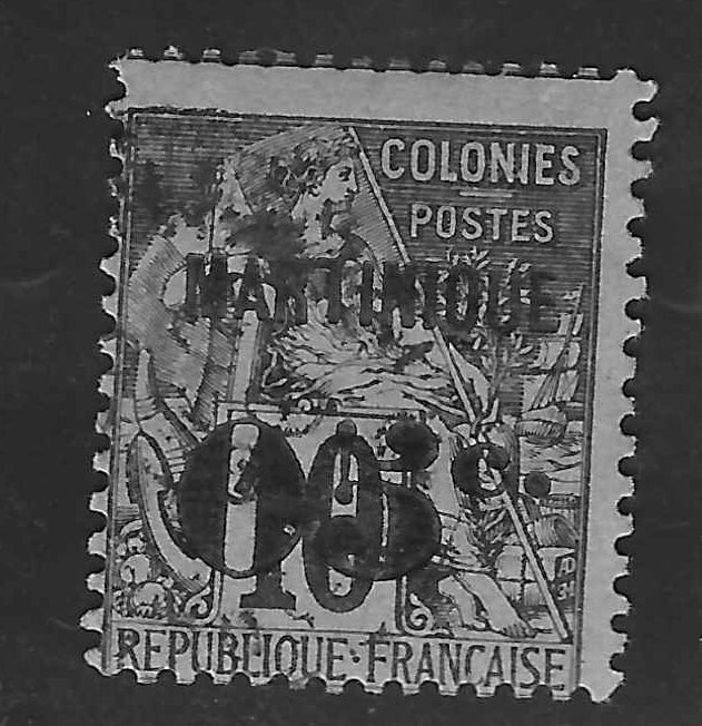 Martinique - n°10 - neuf* - TB - signé Calves